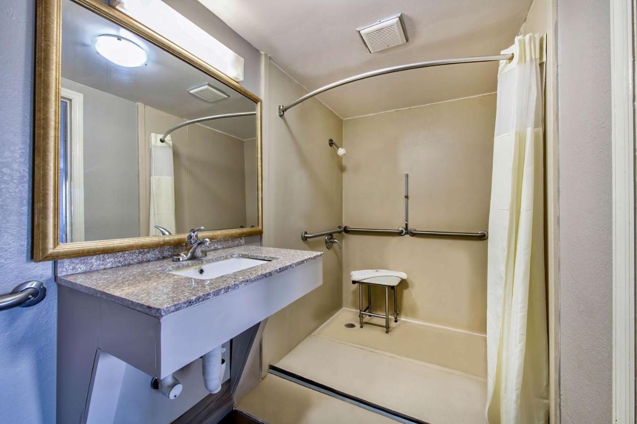 Motel 6 Birmingham, Al - Medical Center - Inverness Hwy 280 Kültér fotó